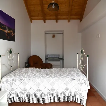 Casa Isqueiro בית נופש Cela (Leira)